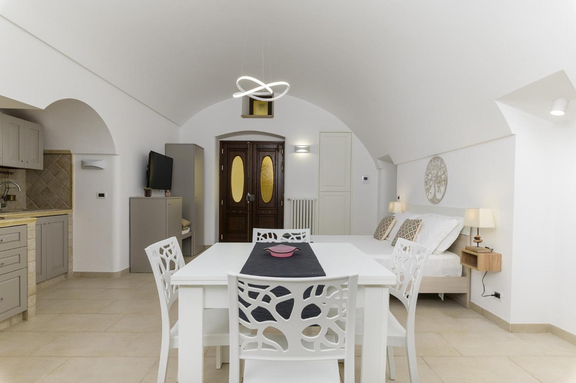 Sant'Oronzo View Apartment By Wonderful Italy ออสตูนี ภายนอก รูปภาพ