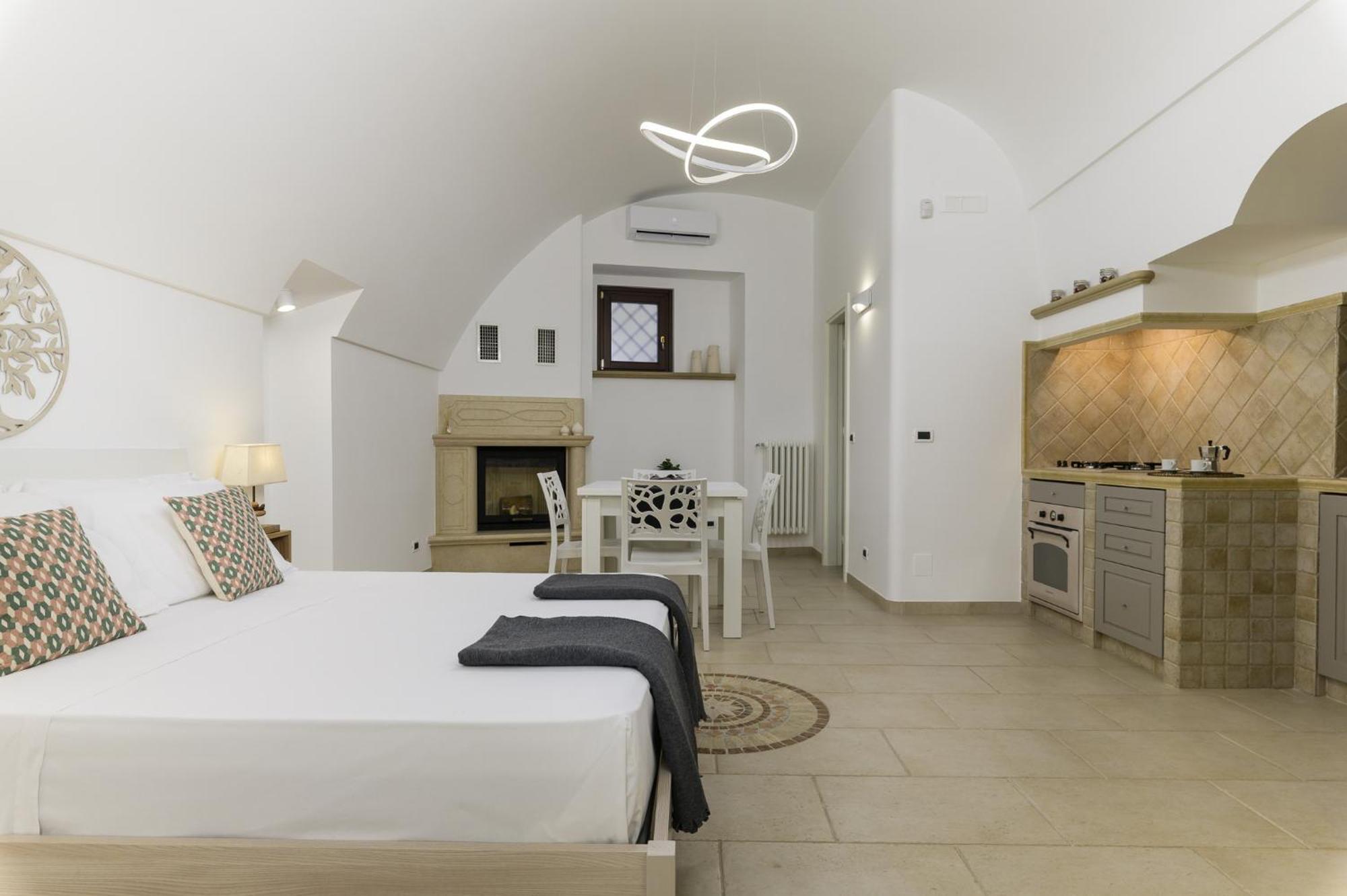 Sant'Oronzo View Apartment By Wonderful Italy ออสตูนี ภายนอก รูปภาพ