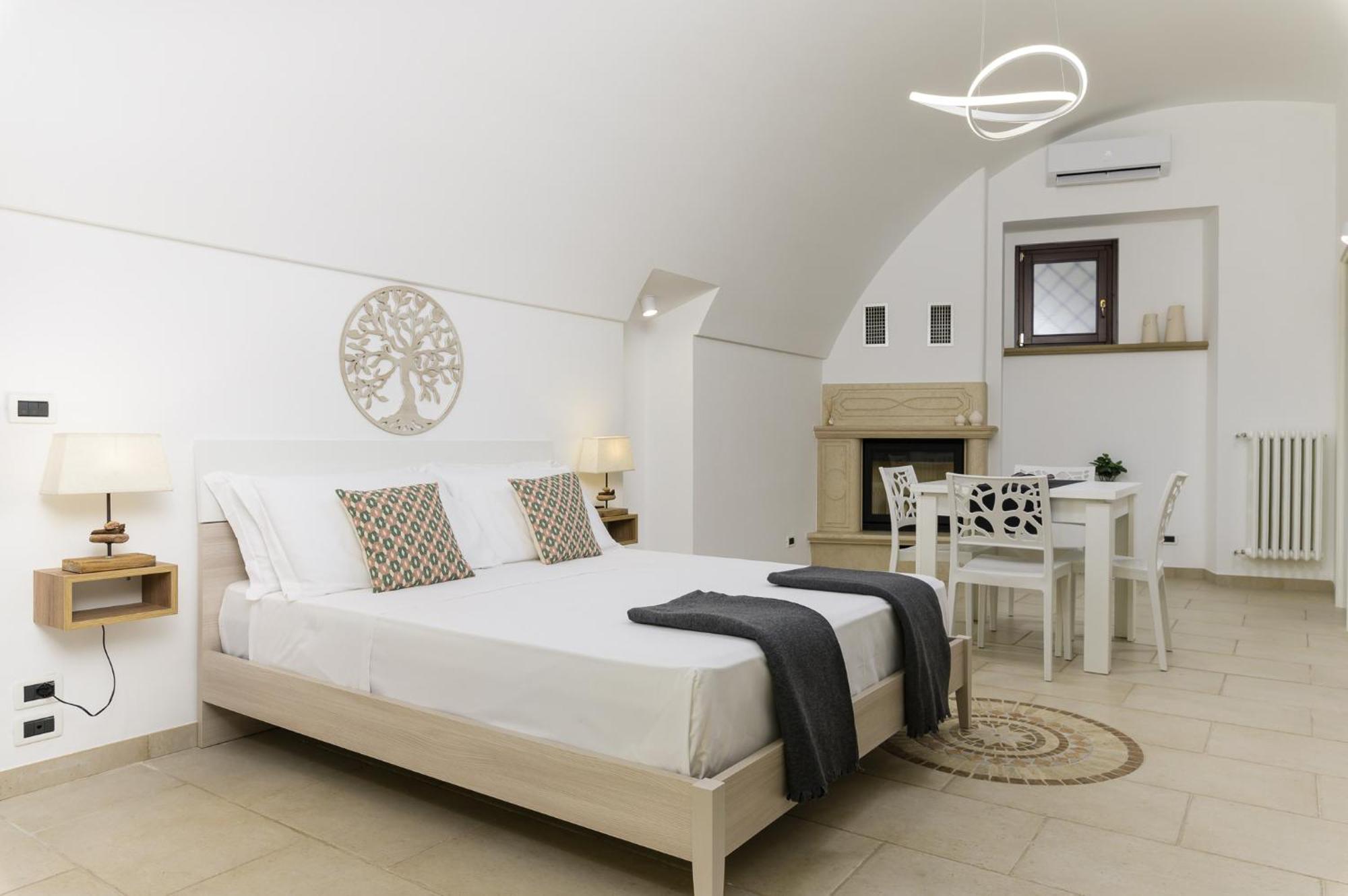 Sant'Oronzo View Apartment By Wonderful Italy ออสตูนี ภายนอก รูปภาพ